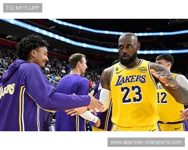 詹姆斯刷新NBA历史新纪录勇士战胜湖人迎来四连胜